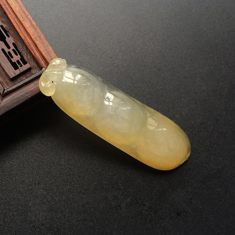 (超值推荐)糯冰种黄翡福豆挂件