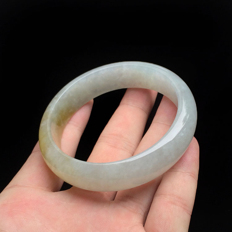 糯冰种黄翡手镯(58mm)