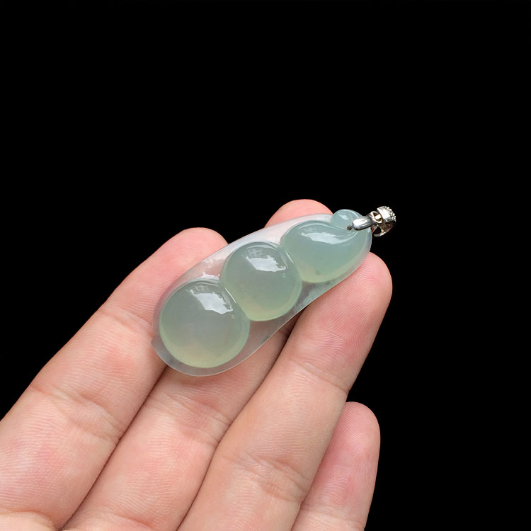 冰种晴水四季豆挂件