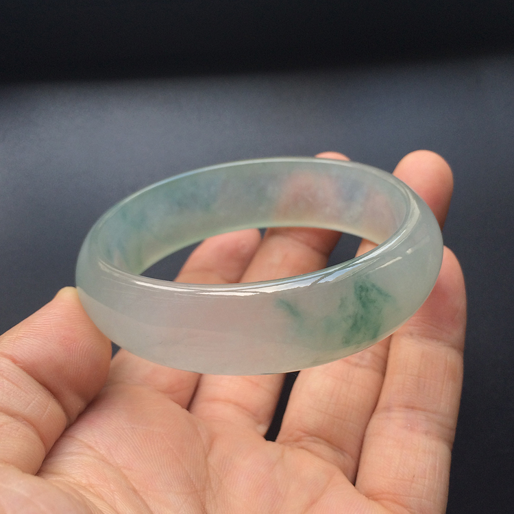 (超值推荐)冰种略飘花贵妃手镯(51.6mm-57.5mm)