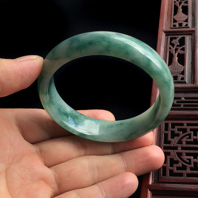 糯冰种飘花手镯(57.3mm)
