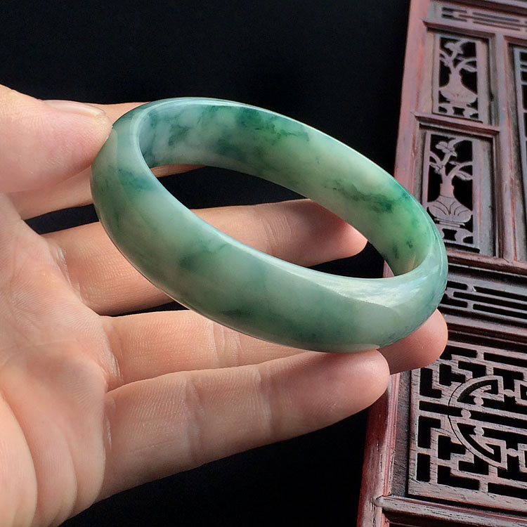 糯冰种飘花手镯(57.3mm)