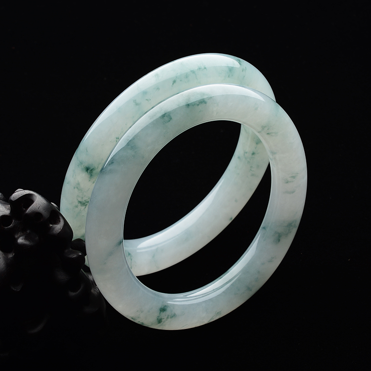 (超值推荐)糯冰种飘花圆条手镯(一对)(57.5mm/57.3mm)