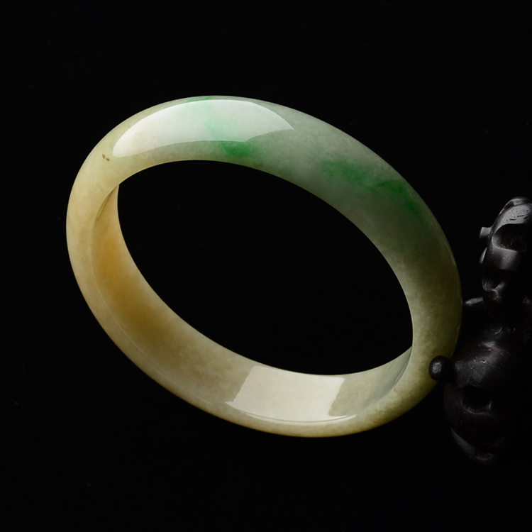 (超值推荐)糯冰种黄加绿手镯(59.5mm)