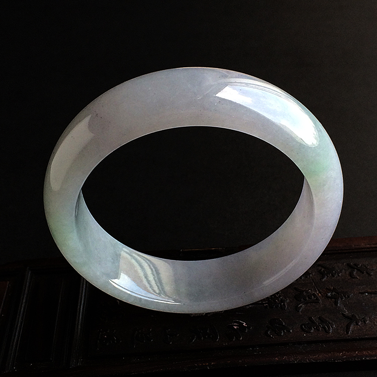 糯冰种淡紫罗兰手镯（57mm）