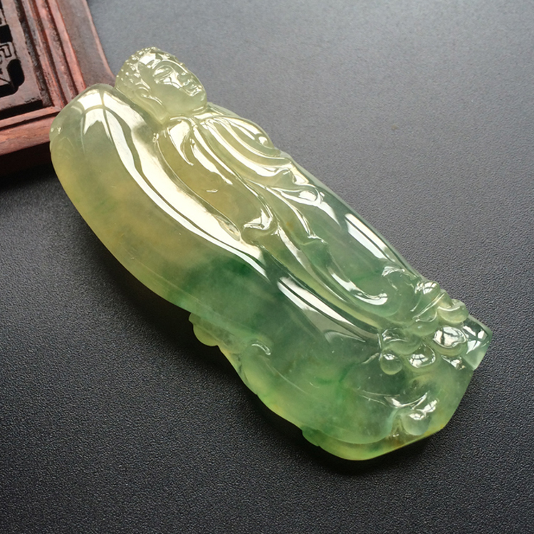 (超值推荐)冰种淡黄加绿释迦牟尼挂件