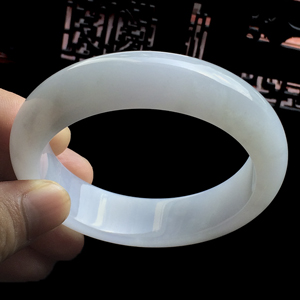 糯冰种淡紫罗兰手镯(56.3mm)