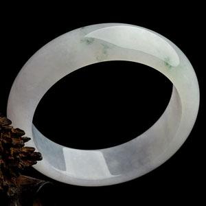 （超值推荐）糯冰种淡紫罗兰飘花手镯（57.8mm）