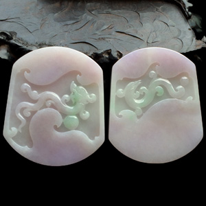 糯冰种淡春带彩仿古龙凤牌挂件(一对)