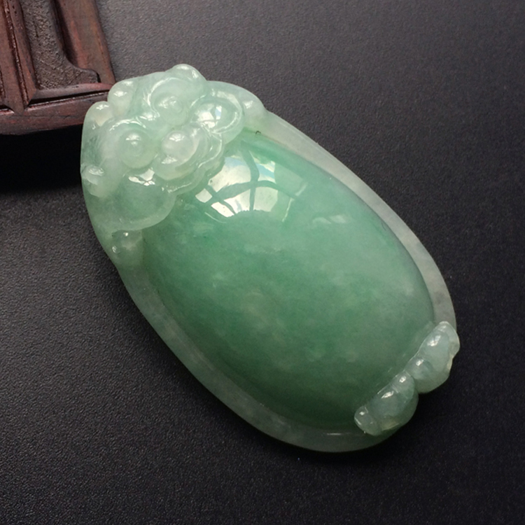 (超值推荐)糯冰种翠色福寿双全挂件