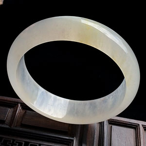 (超值推荐)冰种淡黄翡手镯(60.2mm)