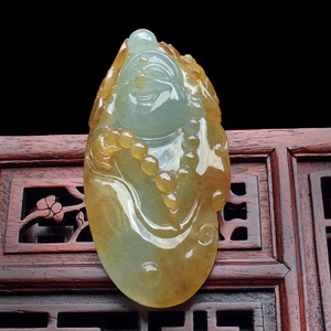 (超值推荐)糯冰种晴水褐黄翡纳福挂件