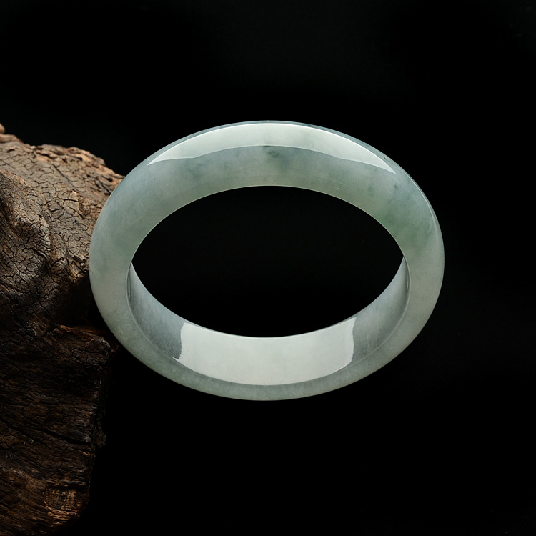 （超值推荐）糯冰种晴水飘花手镯（58.4mm）
