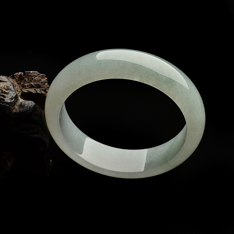 （超值推荐）糯冰种晴水手镯（59.5mm）