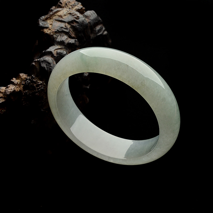 （超值推荐）糯冰种晴水手镯（59.5mm）