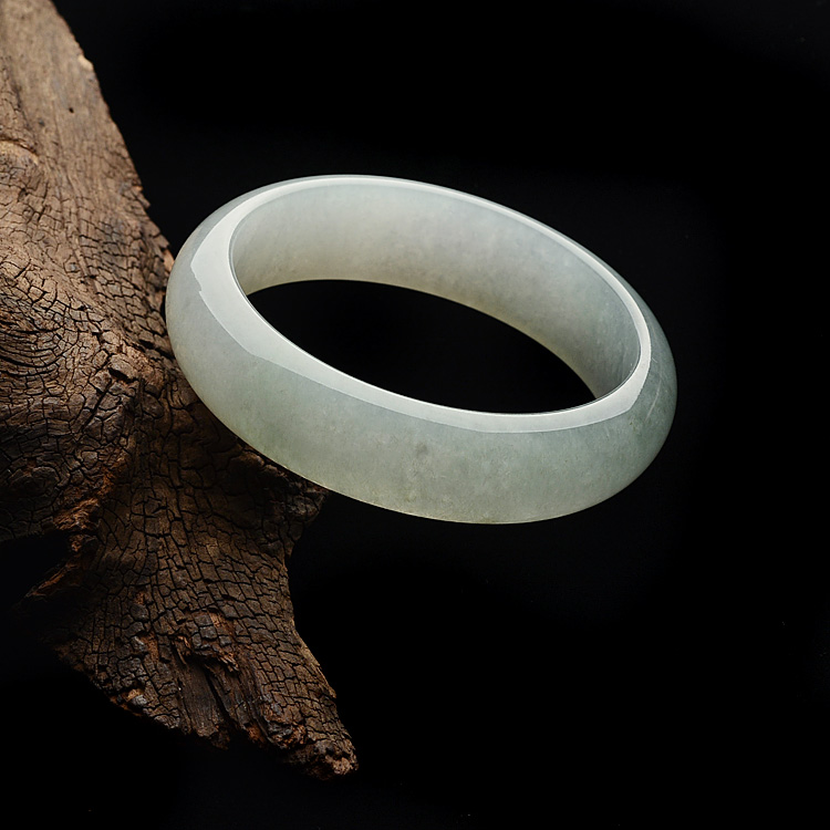 （超值推荐）糯冰种晴水手镯（59.5mm）