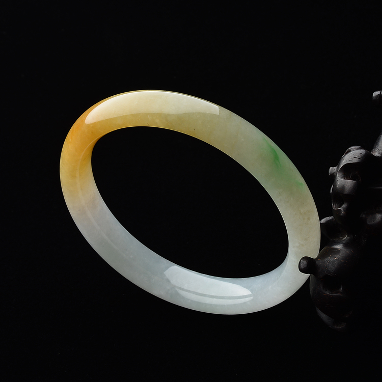 (超值推荐)糯冰种黄翡略飘翠手镯(56.3mm)