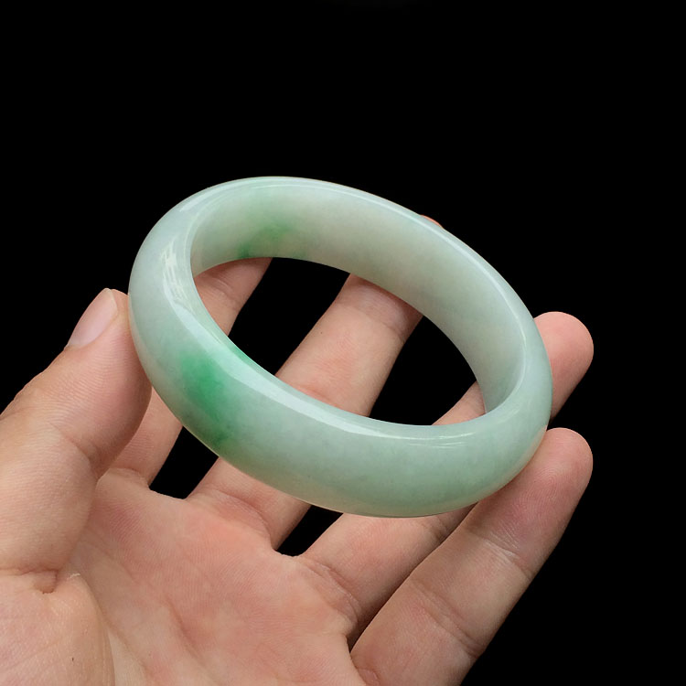 (超值推荐)糯冰种飘翠手镯(58.3mm)