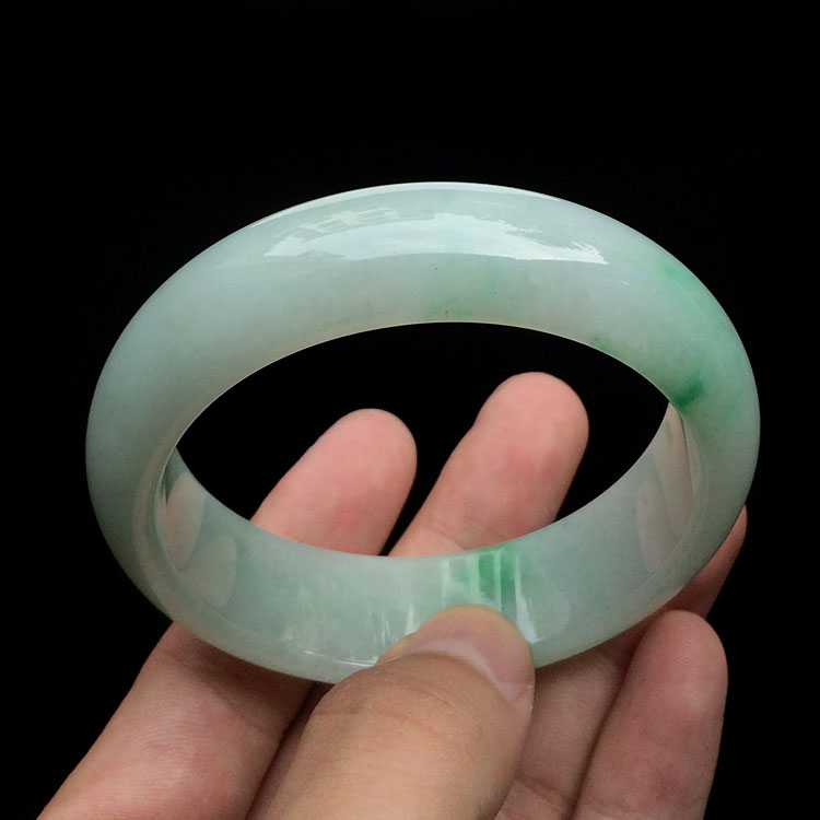 (超值推荐)糯冰种飘翠手镯(58.3mm)