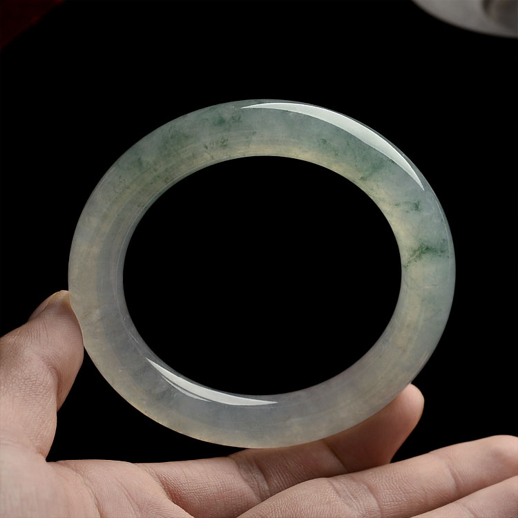(超值推荐)糯冰种飘花圆条手镯(57.4mm)