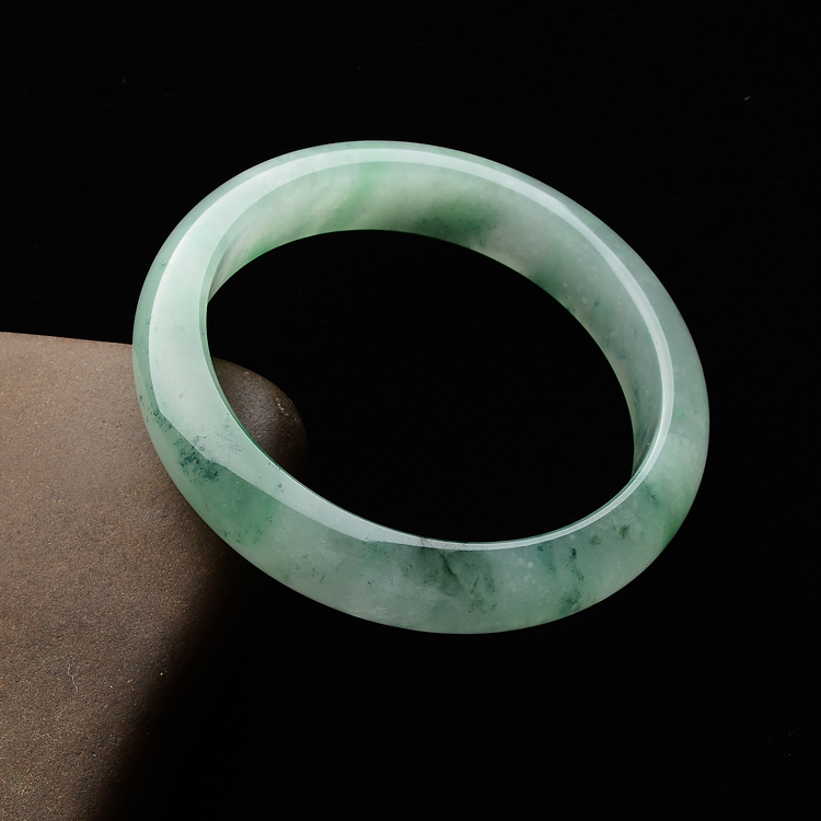 (超值推荐)糯冰种飘花手镯(55.4mm)