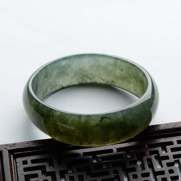 (超值推荐)冰种晴水褐黄翡贵妃镯(52.6mm-48.9mm)