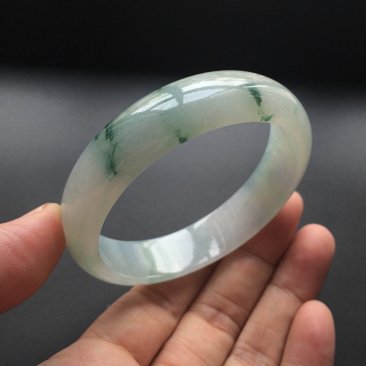 (超值推荐)糯冰种飘花手镯(57.7mm)