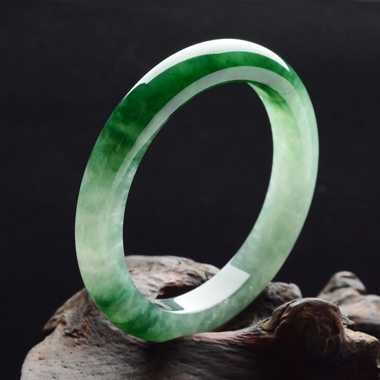 (超值推荐)糯冰种深绿手镯(55.1mm)