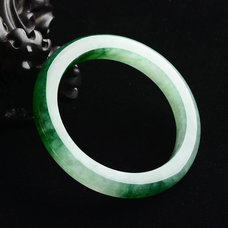 (超值推荐)糯冰种深绿手镯(55.1mm)