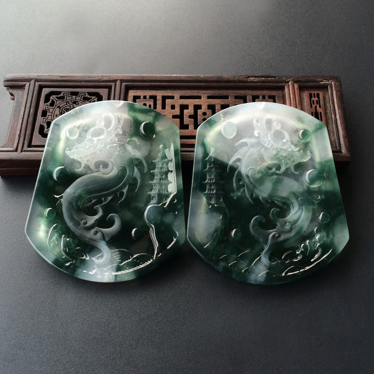 (超值推荐)冰种飘花龙牌挂件(一对)