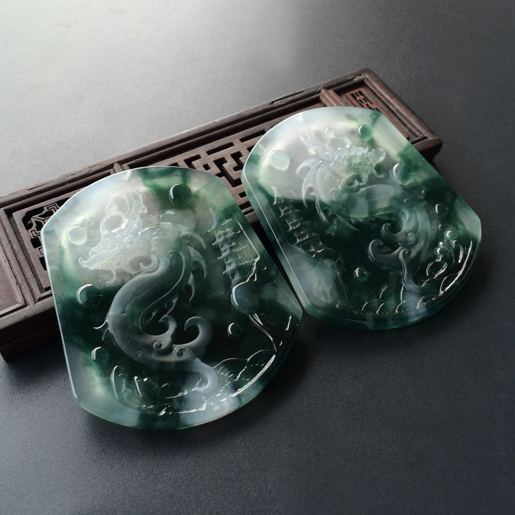 (超值推荐)冰种飘花龙牌挂件(一对)