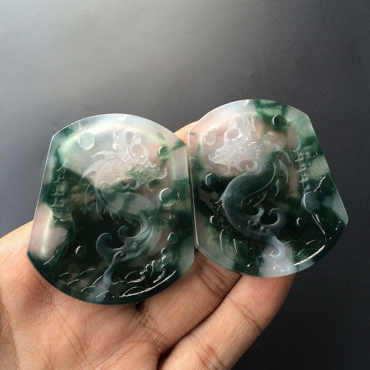 (超值推荐)冰种飘花龙牌挂件(一对)