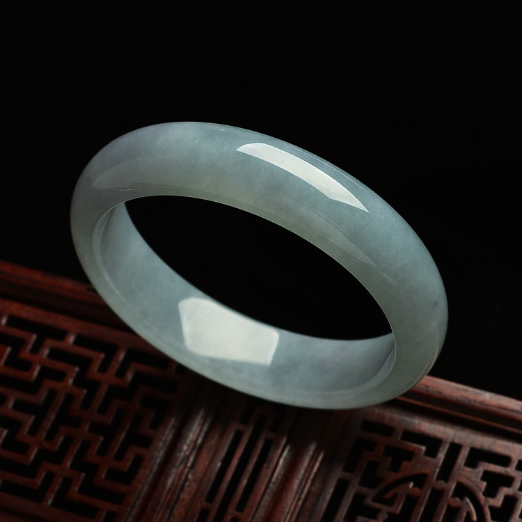 糯冰种晴水手镯(58.3mm)