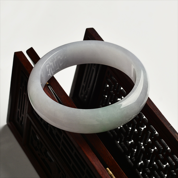 糯冰种晴水淡紫罗兰手镯(57.6mm)