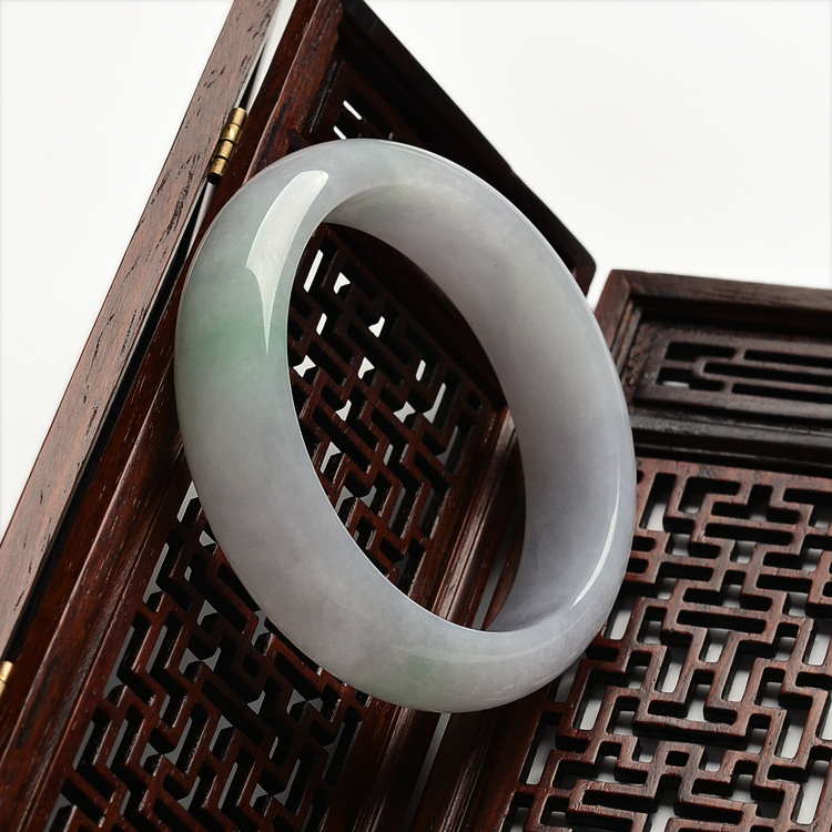 糯冰种晴水淡紫罗兰手镯(57.6mm)