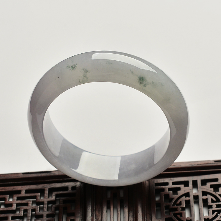 (超值推荐)糯冰种淡紫罗兰飘花手镯(57.8mm)