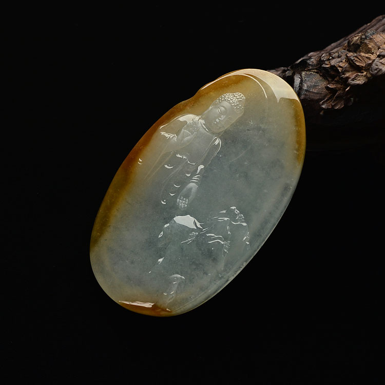 (超值推荐)冰种黄翡飘花释迦牟尼挂件(高松峰大师作品)
