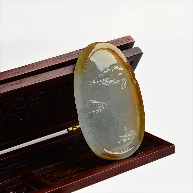 (超值推荐)冰种黄翡飘花释迦牟尼挂件(高松峰大师作品)