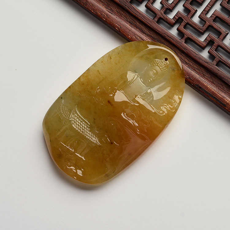 (超值推荐)冰种黄翡释迦牟尼挂件(高松峰大师作品)