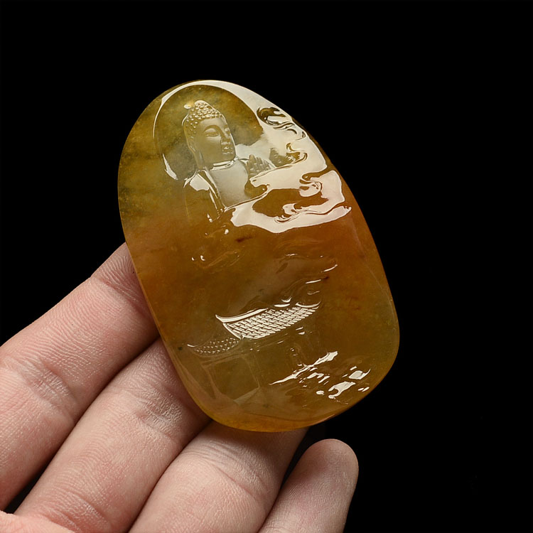 (超值推荐)冰种黄翡释迦牟尼挂件(高松峰大师作品)