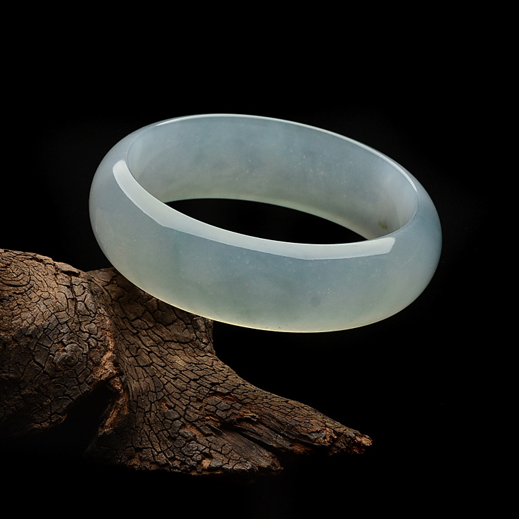 （超值推荐）冰种晴水略飘花手镯（56.1mm）