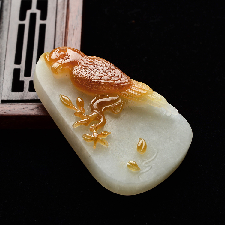 (超值推荐)糯冰种褐黄翡喜上枝头挂件(李牧祥大师出品)