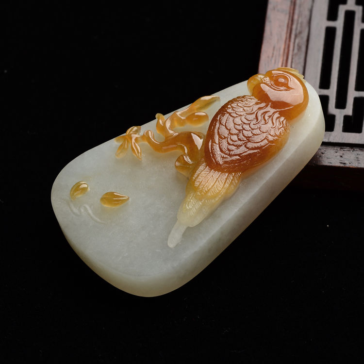 (超值推荐)糯冰种褐黄翡喜上枝头挂件(李牧祥大师出品)