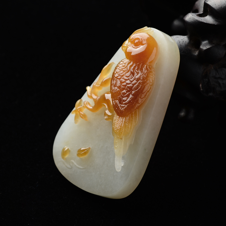 (超值推荐)糯冰种褐黄翡喜上枝头挂件(李牧祥大师出品)