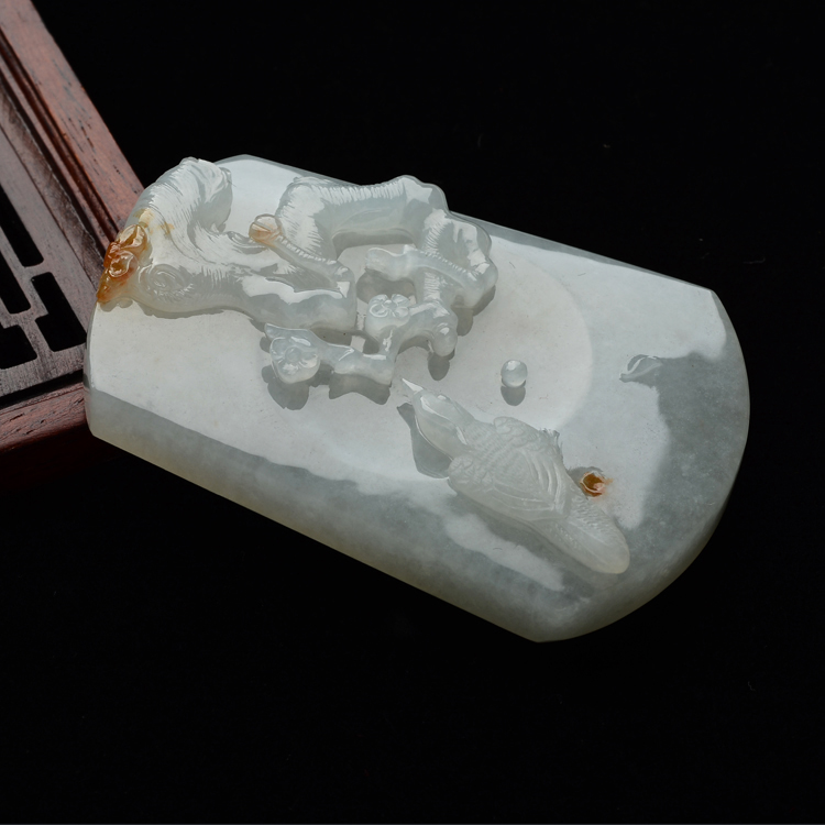 (超值推荐)糯冰种晴水飘红花喜上眉梢挂件(李牧祥大师出品)