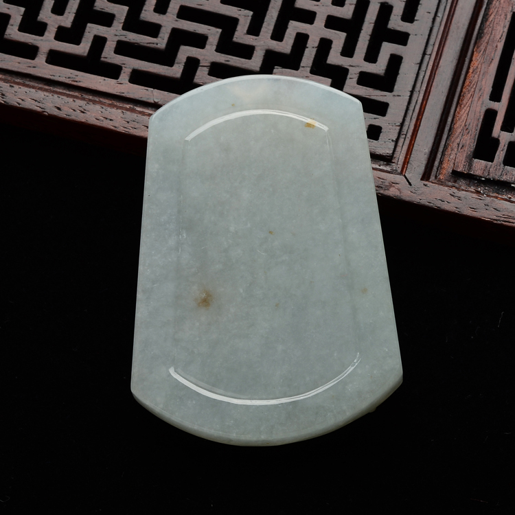 (超值推荐)糯冰种晴水飘红花喜上眉梢挂件(李牧祥大师出品)