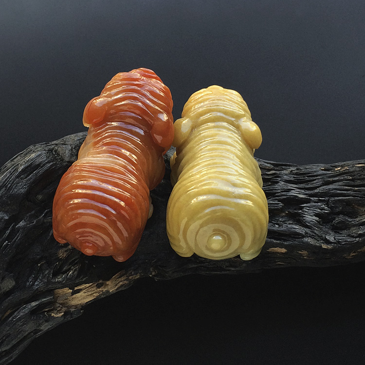 糯冰种黄翡/红黄翡沙皮狗挂件(一对)