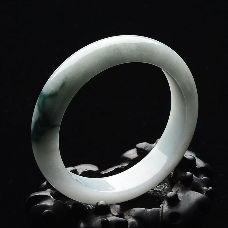 (超值推荐)糯冰种飘花手镯(56.5mm)