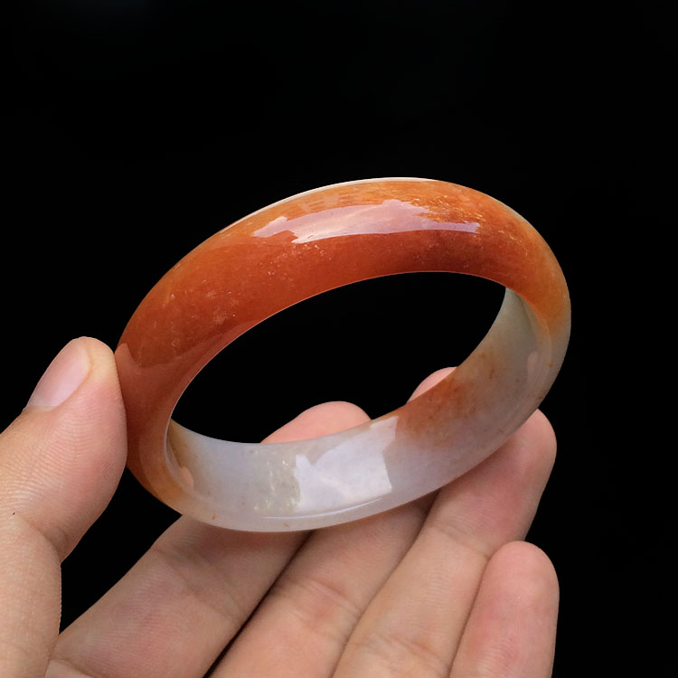 （超值推荐）糯冰种红黄翡手镯（56.5mm）