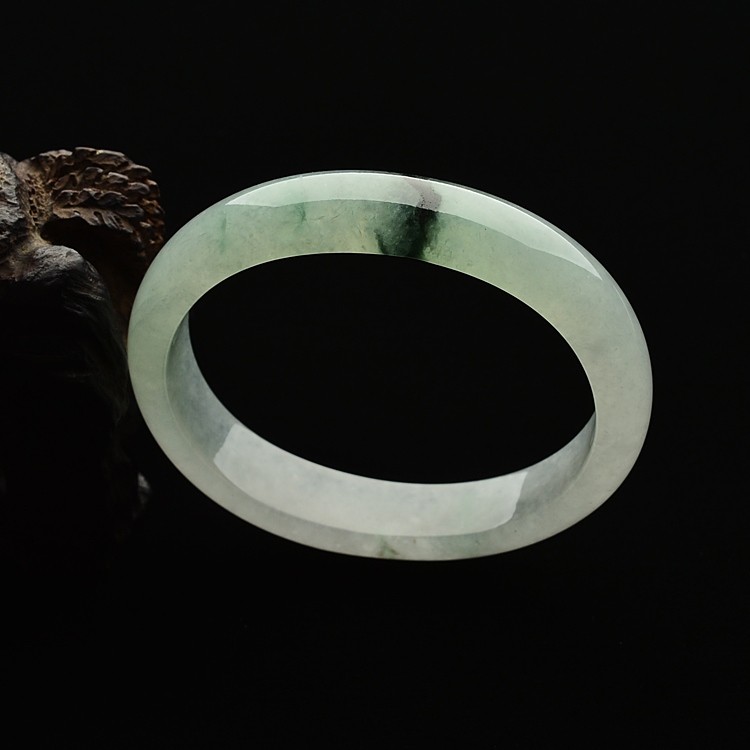 糯冰种飘花贵妃手镯(47.8-55.4mm)